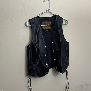 First Classics Women’s Leather Vest Size M